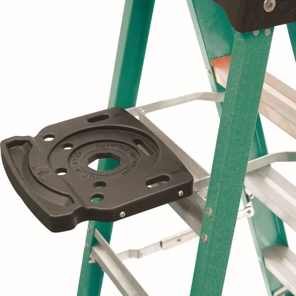 8 ft Fiberglass Stepladder