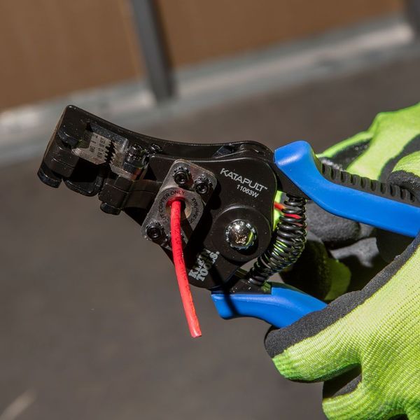 Katapult® Wire Stripper and Cutter for Solid and Stranded Wire