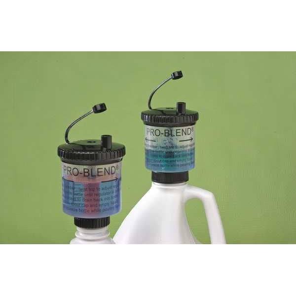 Chemical Mixing Dispenser Bottle, 13 in H, 2 1/2 in W, 2 1/2 in D