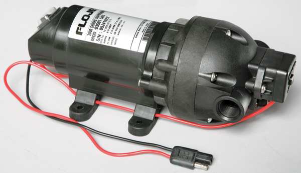 Agricultural Sprayer Pump, 3/8 NPT, 2 GPM