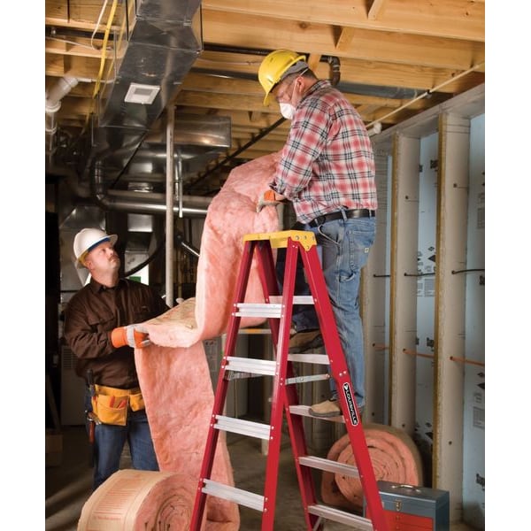 6 ft Fiberglass Stepladder