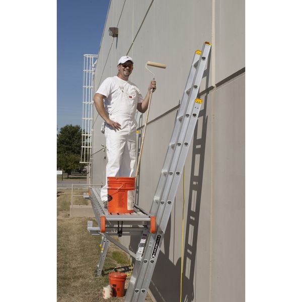 Two-Person Stage, 32 ft. L, 24 In. W