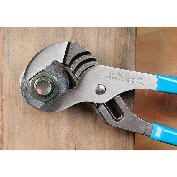 12 in Straight Jaw Tongue and Groove Plier, Serrated