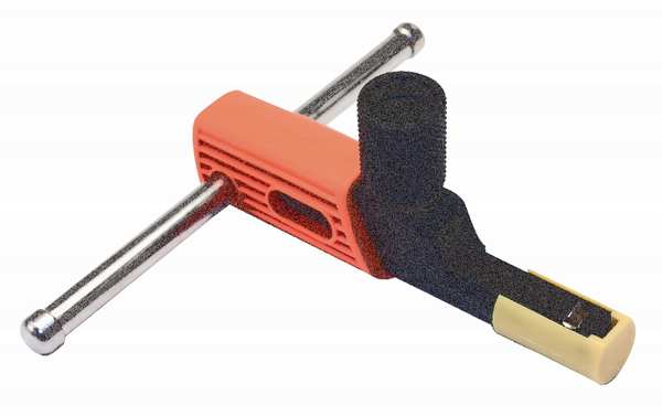 Internal thread repair tool with 11/16 - 13/16