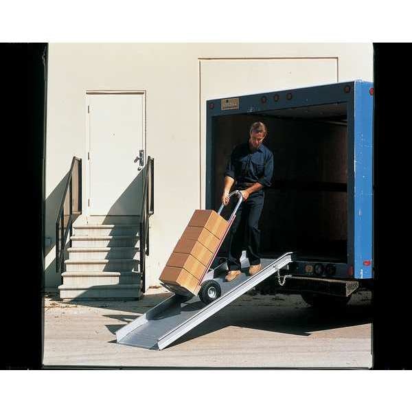 Walk Ramp, Apron End, 2200lb, 28-3/4Inx10ft
