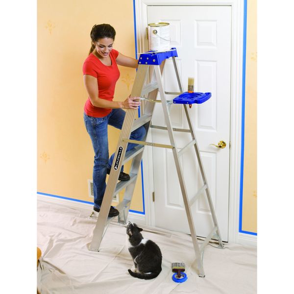 4 ft Aluminum Stepladder