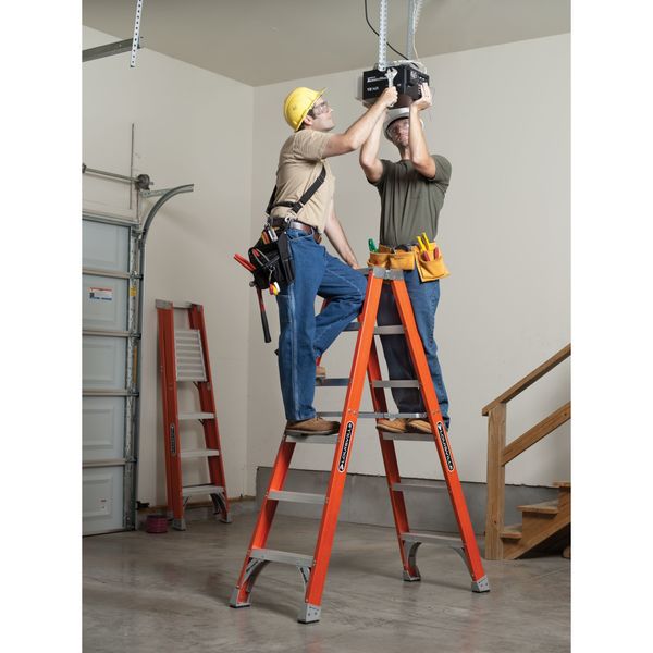 6 ft Fiberglass Twin Stepladder