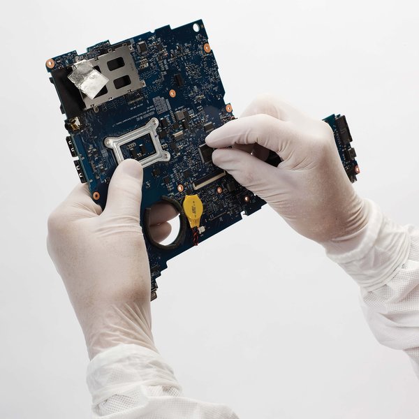 Disposable Gloves, Nitrile, White, 100 PK