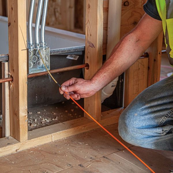 Multi-Groove Fiberglass Fish Tape with Spiral Steel Leader, 100-Foot