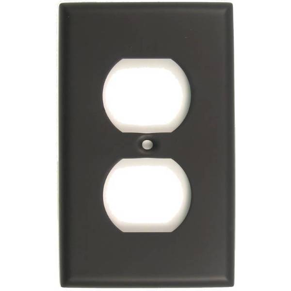 Single Receptacle Switch Plate, Number of Gangs: 1 Oil Rubbed Bronze Finish
