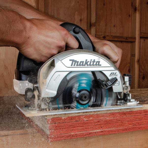 18V LXTÂ® Sub-Compact Brushless 6-1/2â Circular Saw, AWSâ¢