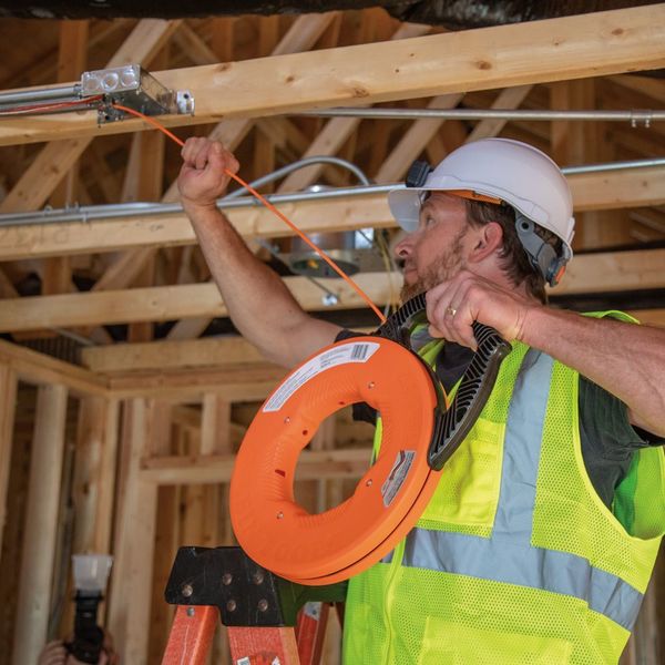 Multi-Groove Fiberglass Fish Tape with Spiral Steel Leader, 100-Foot