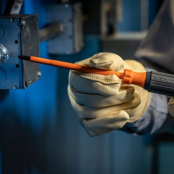 Insulated Screwdriver, #2 Phillips Tip, 6-Inch Round Shank