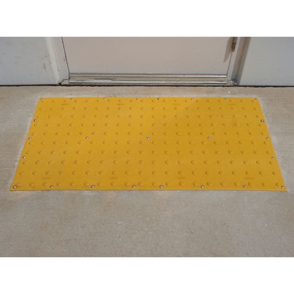 ADA Pad, Yellow, 2 ft. x 2 ft.