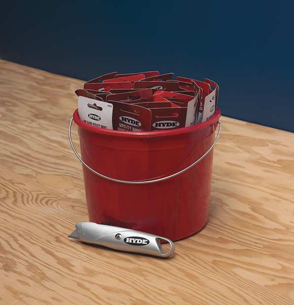 Pail of 25 Utility Knives, Retractable, Utility, General Purpose