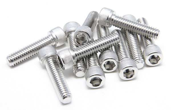 #10-32 Socket Head Cap Screw, NL-19(SM) 18-8 Stainless Steel, 3/4 in Length, 100 PK