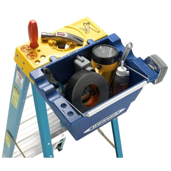 4 ft Fiberglass Stepladder