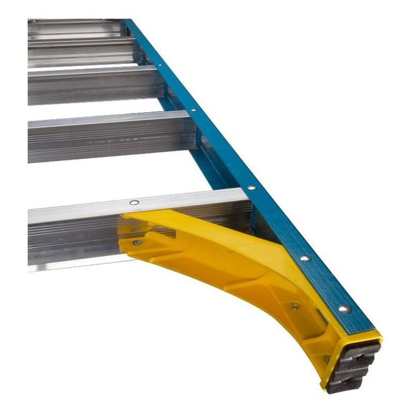 4 ft Fiberglass Stepladder