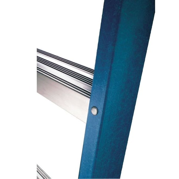 4 ft Fiberglass Stepladder