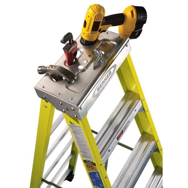 12 ft Fiberglass Stepladder