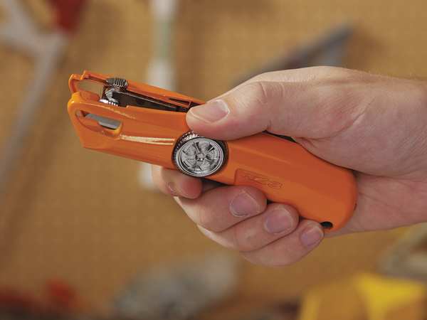 Safety Knife, Self-Retracting, Safety Point, General Purpose