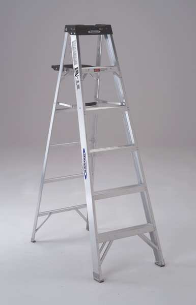 6 ft Aluminum Stepladder