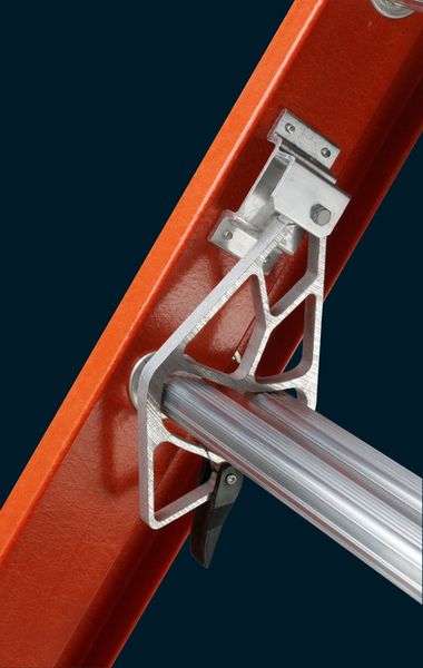 Fiberglass Extension Ladder, 300 lb Load Capacity