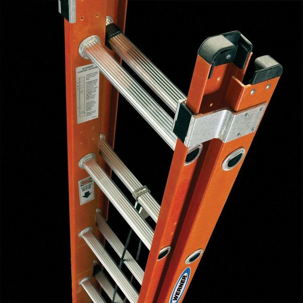Fiberglass Extension Ladder, 300 lb Load Capacity