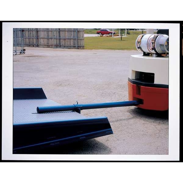 Yard Ramp, 16,000 lb, 30 ft, Width 70 In