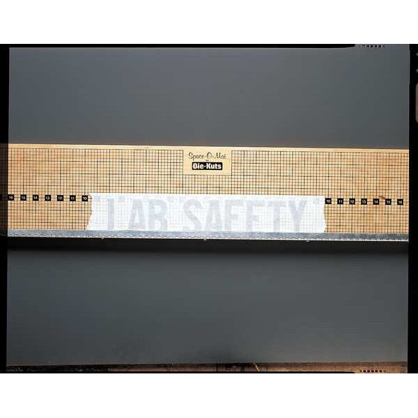 Label, R, Black, Vinyl, 4 In. H, PK10