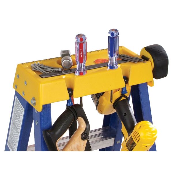 8 ft Fiberglass Stepladder
